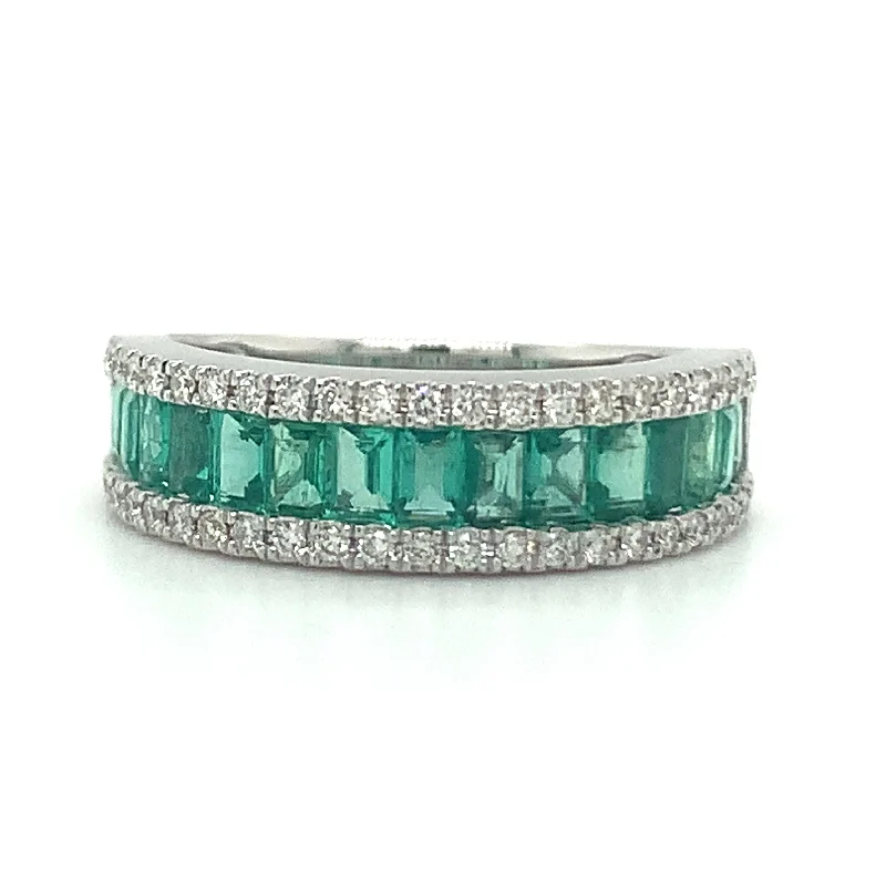 18ct White Gold Emerald And Diamond Band