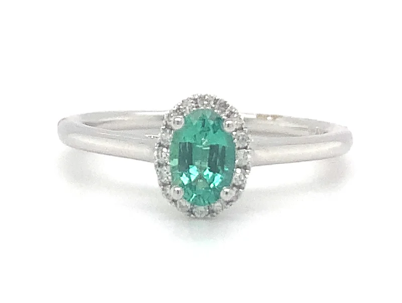 18ct White Gold Oval Emerald Diamond Halo Ring