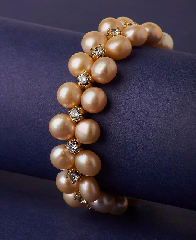 Gorgeous Gold Pearl Bracelet