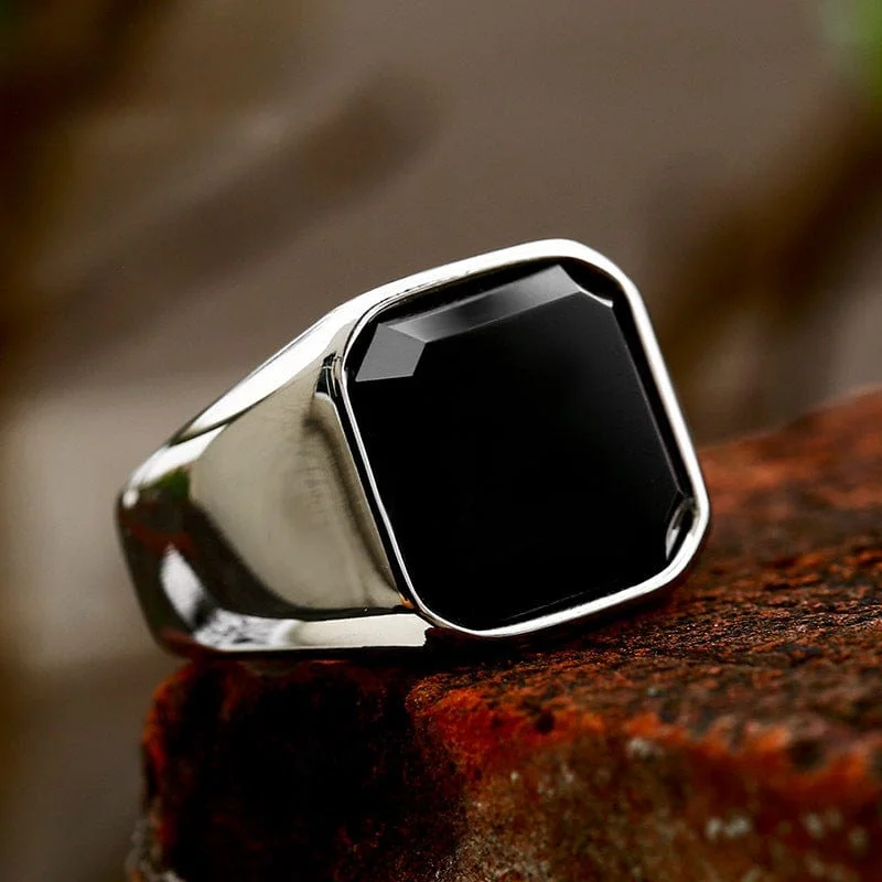 Men's Punk Black Agate Ring