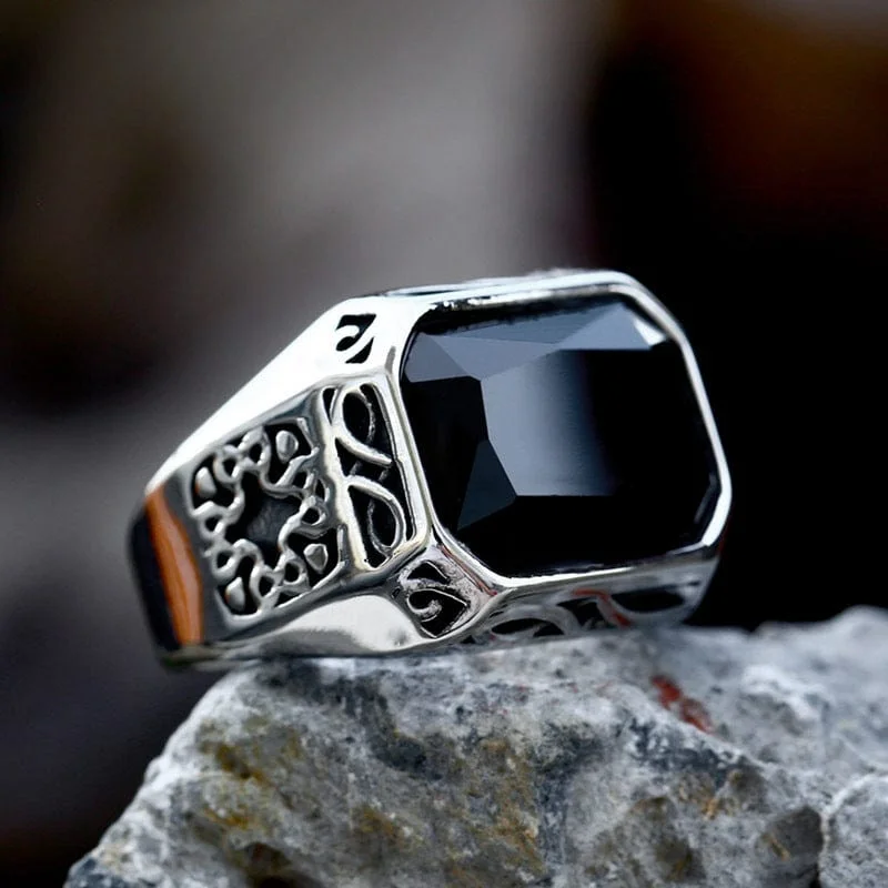 Men's Punk Gemmy Carving Ring